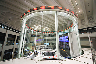 東証(東京証券取引所)